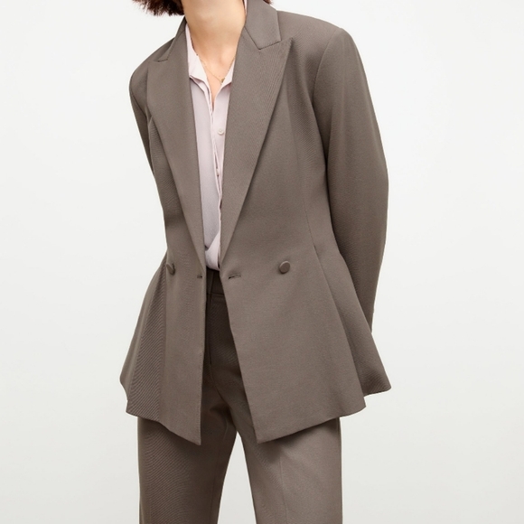 MM Lafleur Jackets & Blazers - MM Lafleur Gaia Sharkskin Double-Breasted Pant Suit Size 18